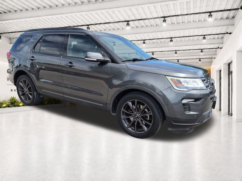 2018 Ford Explorer - Image 1
