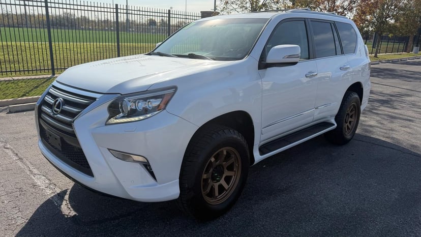 2017 Lexus GX - Image 1