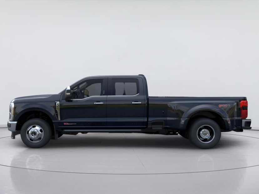 2026 Ford F-350 - Image 2
