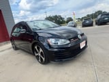 2015 Volkswagen Golf GTI - Preview 3