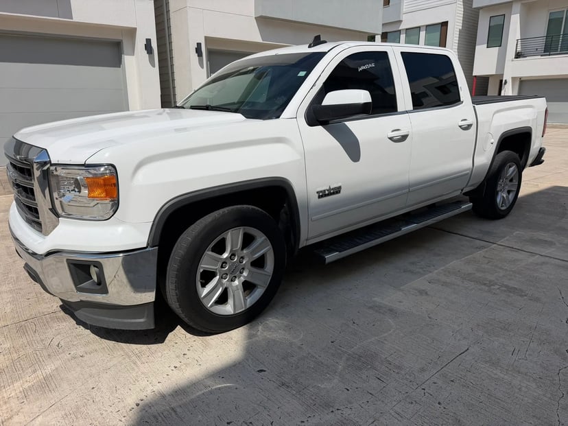 2015 GMC Sierra 1500 - Image 1