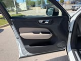 2026 Volvo XC60 - Preview 15