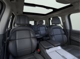 2026 Lincoln Navigator - Preview 10