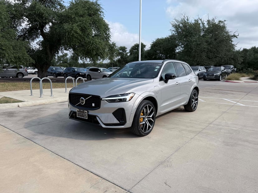 2024 Volvo XC60 - Image 1