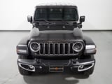 2025 Jeep Wrangler - Preview 10
