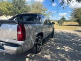 2010 Chevrolet avalanche - Preview 7