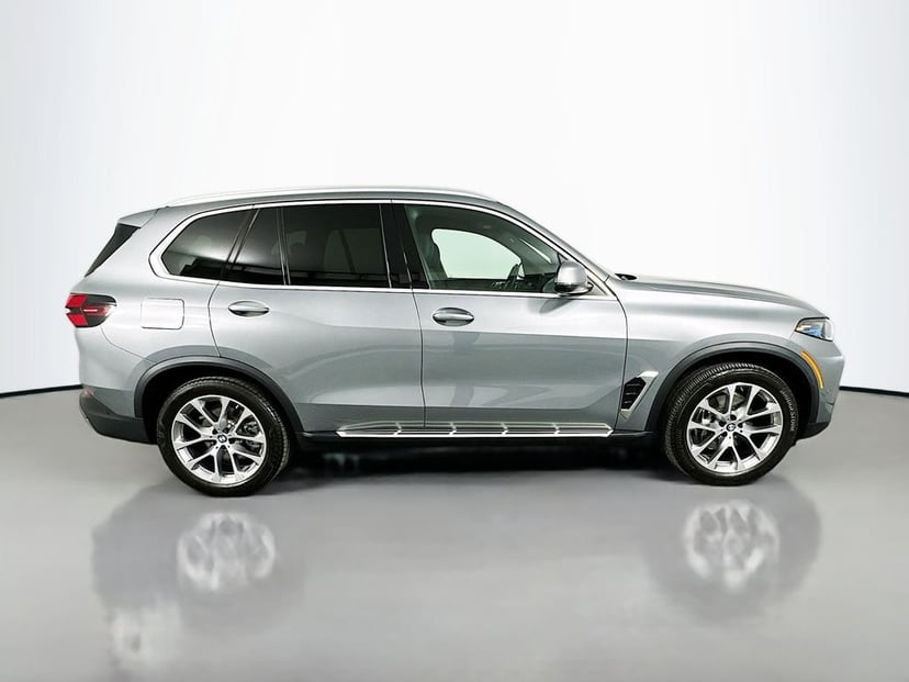 2026 BMW X5 - Image 3