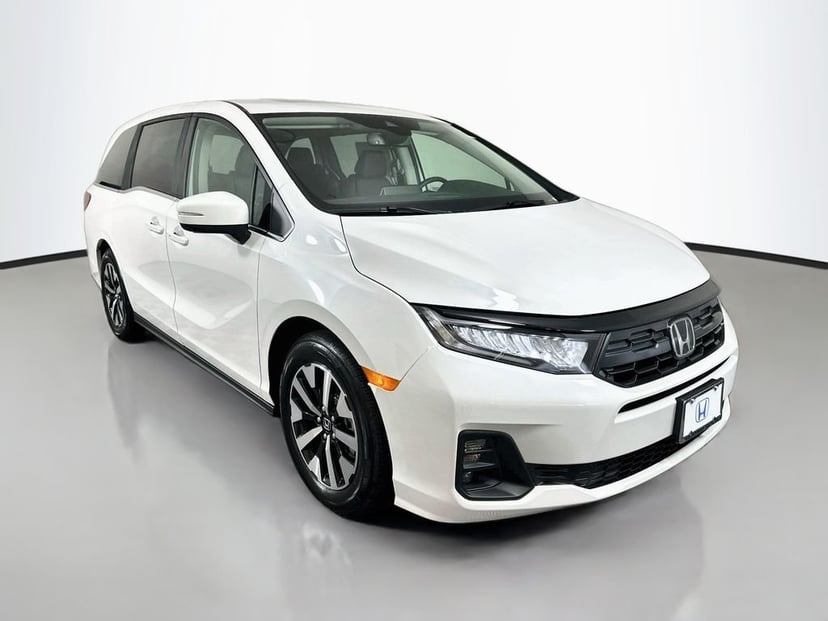 2027 Honda Odyssey - Image 1