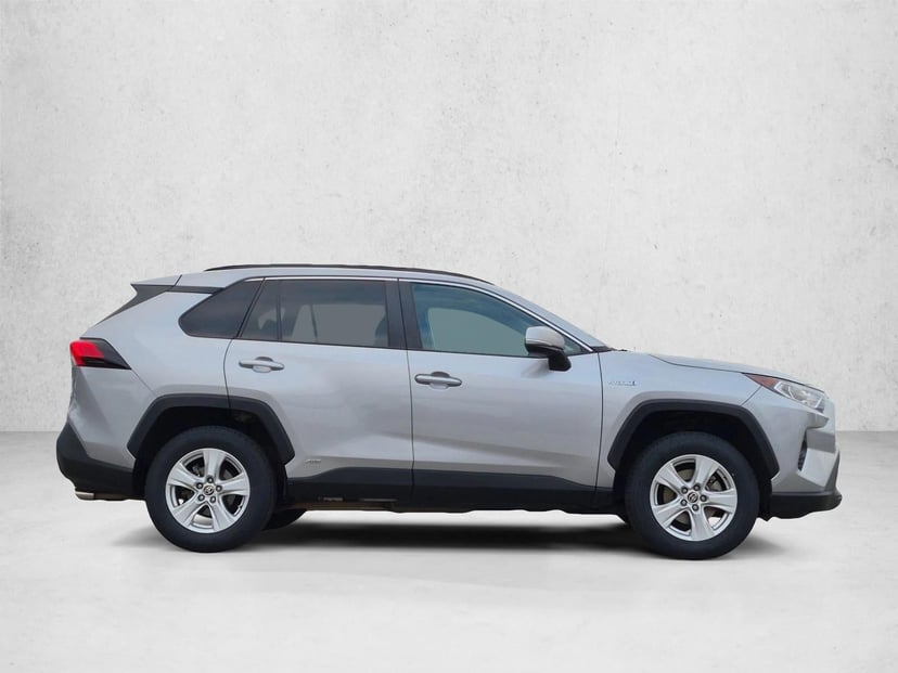 2021 Toyota RAV4 - Image 2