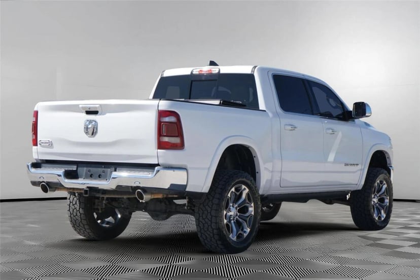 2019 Dodge 1500 - Image 2