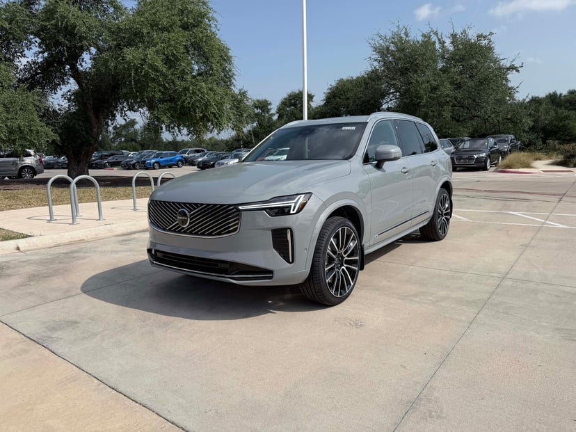 2026 Volvo XC90 - Image 1