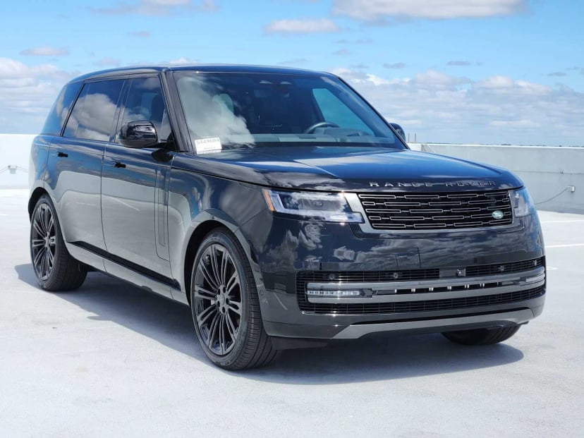 2026 Land Rover Range Rover - Image 3