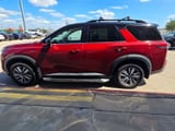 2022 Nissan Pathfinder - Preview 10