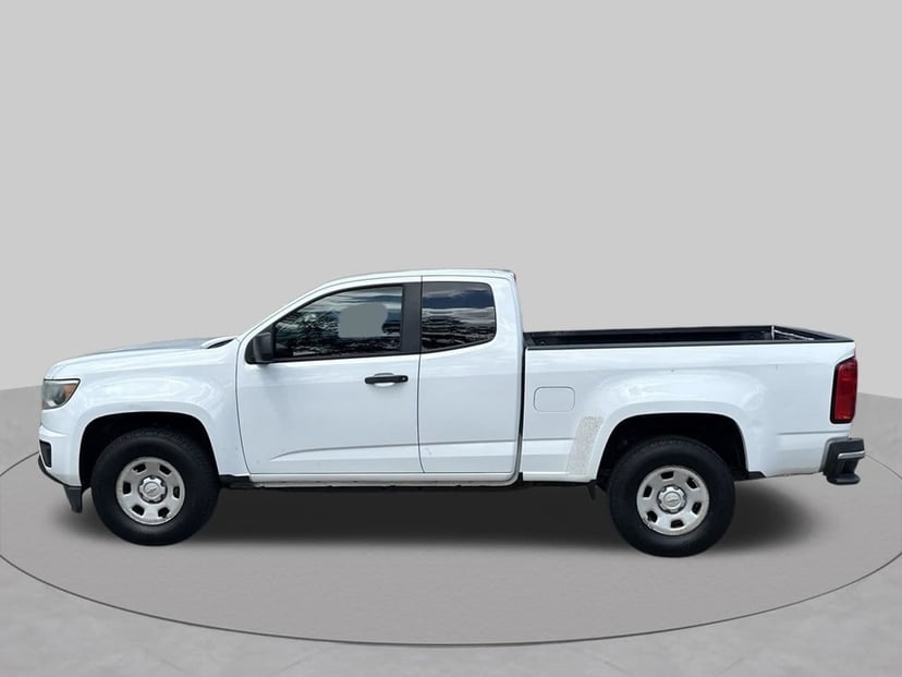 2017 Chevrolet Colorado - Image 2