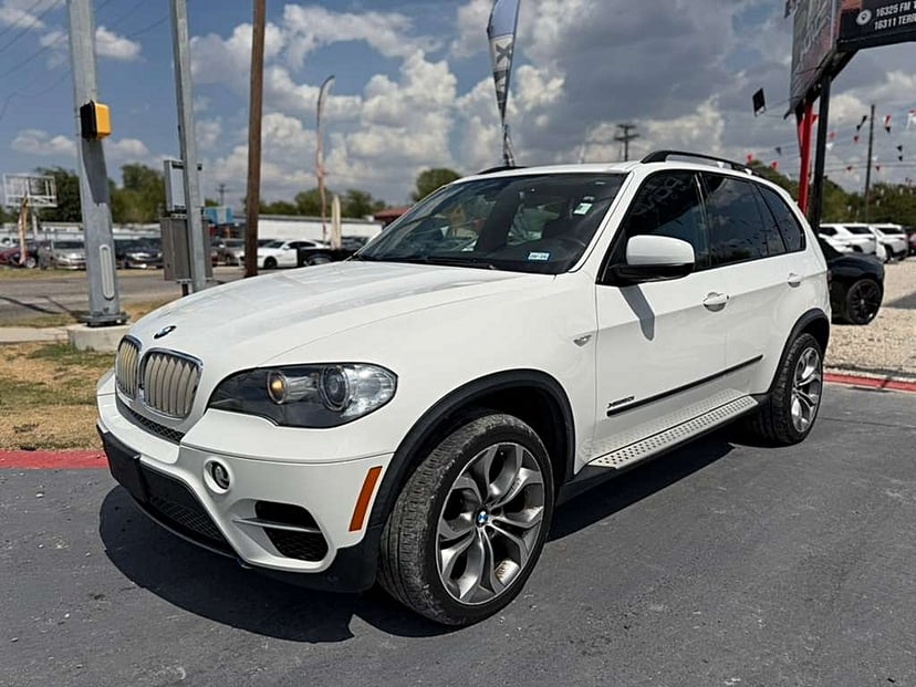 2011 BMW X5 - Image 1