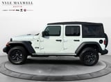2026 Jeep Wrangler - Preview 13