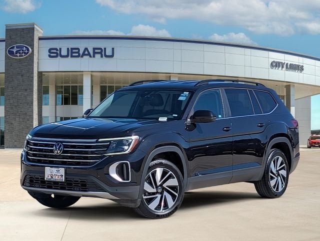 2025 Volkswagen Atlas - Image 1