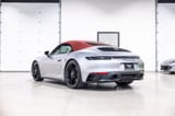 2022 Porsche 911 - Preview 6