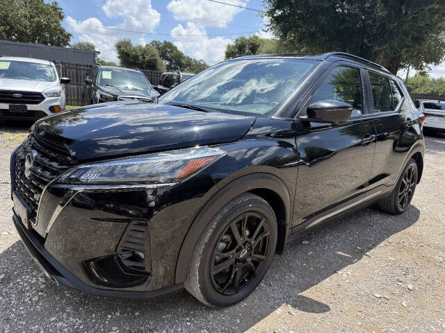 2024 Nissan Kicks - Image 1