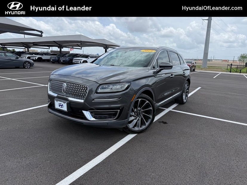 2019 Lincoln Nautilus - Image 1