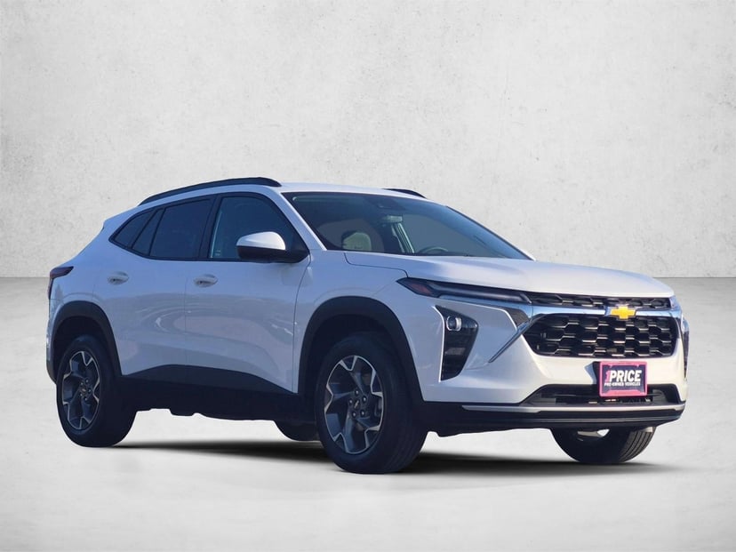 2026 Chevrolet Trax - Image 3