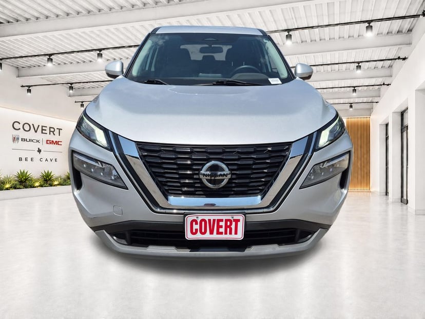 2021 Nissan Rogue - Image 2