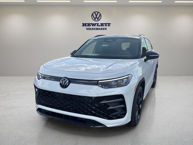 2026 Volkswagen Tiguan - Image 1