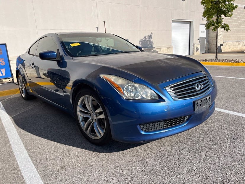 2009 INFINITI G37 - Image 1