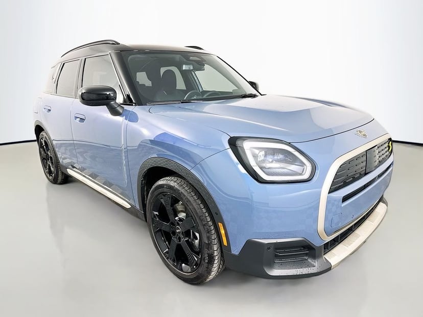2026 MINI Countryman - Image 1