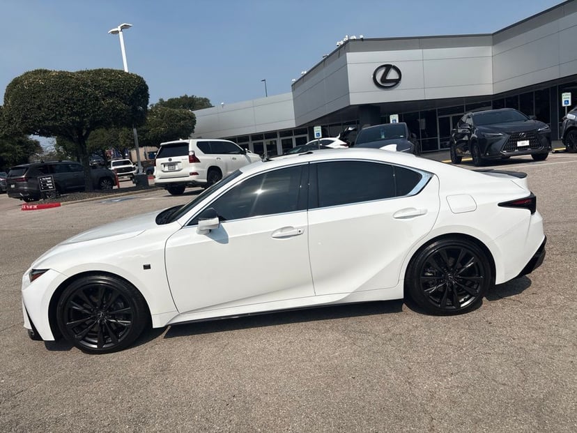 2024 Lexus IS - Image 2