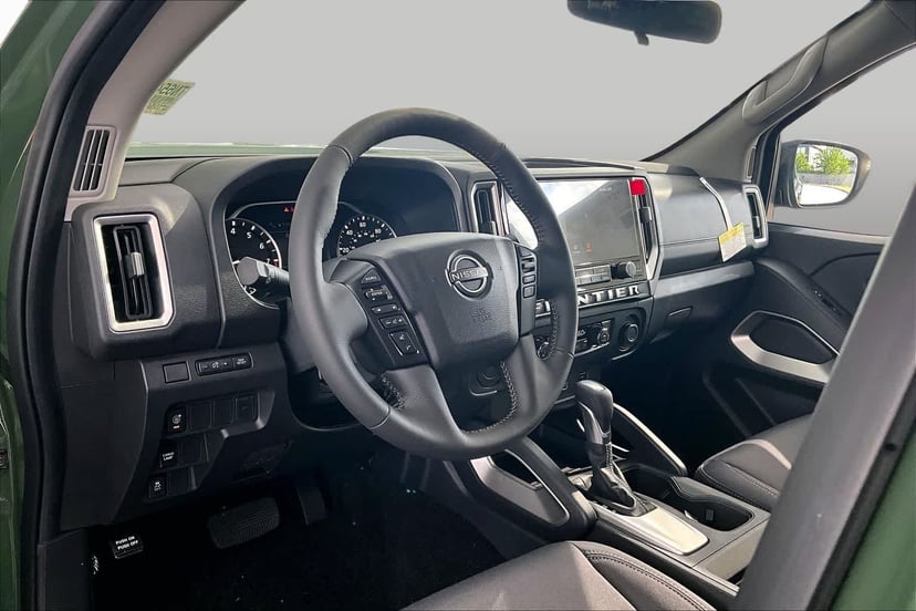 2026 Nissan Frontier - Image 3