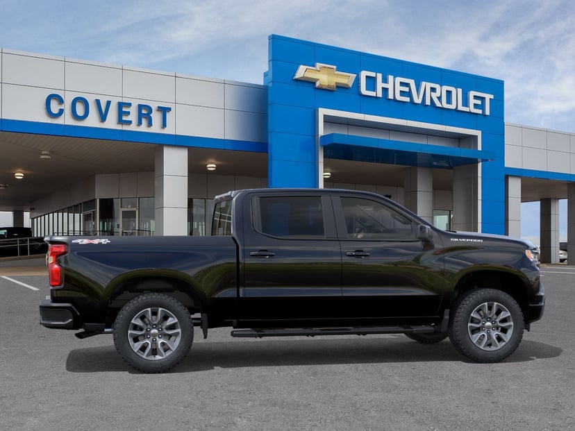 2026 Chevrolet Silverado 1500 - Image 2