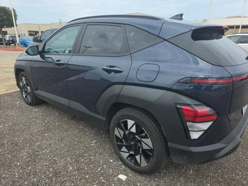 2025 Hyundai Kona - Image 2