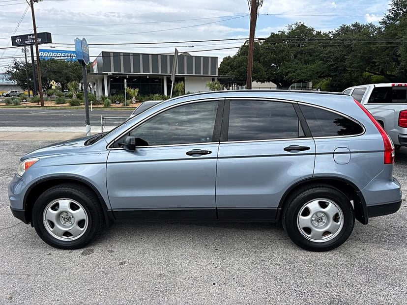 2010 Honda CR-V - Image 2