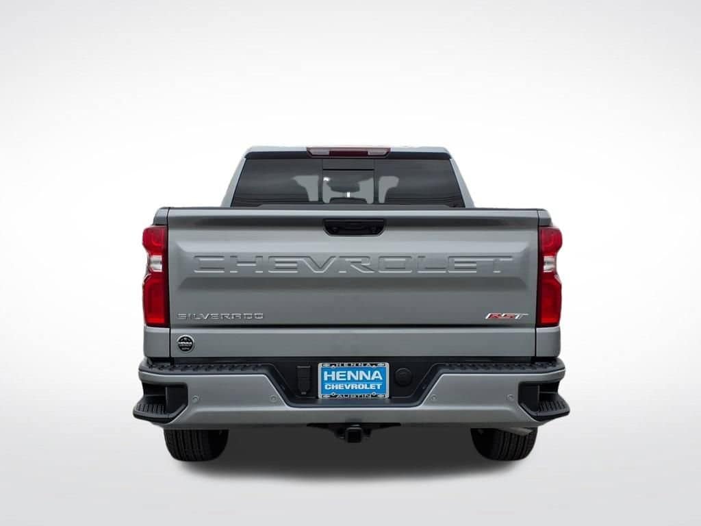 2026 Chevrolet Silverado - Image 3