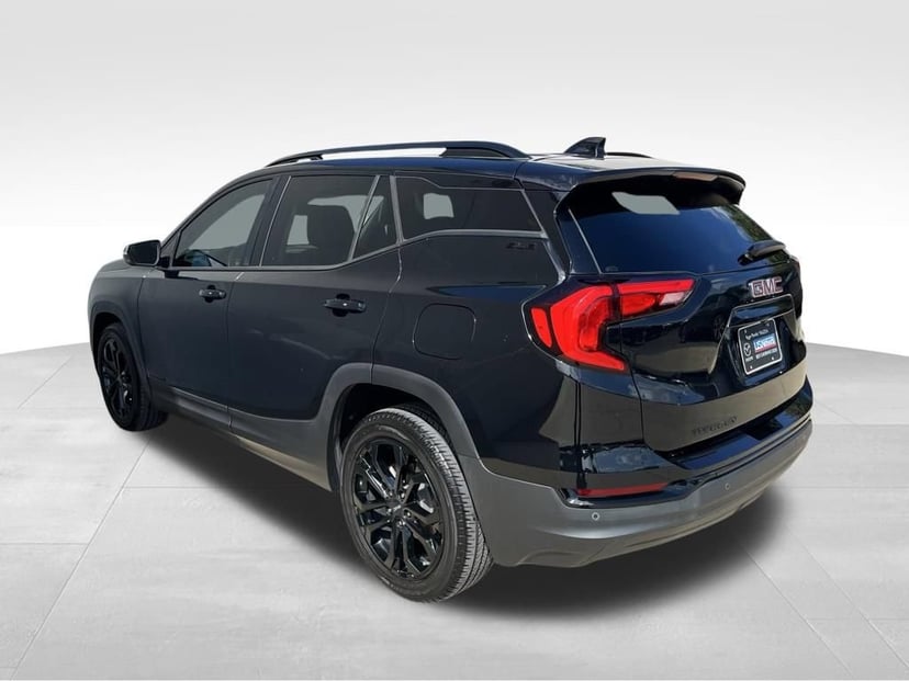 2021 GMC Terrain - Image 2