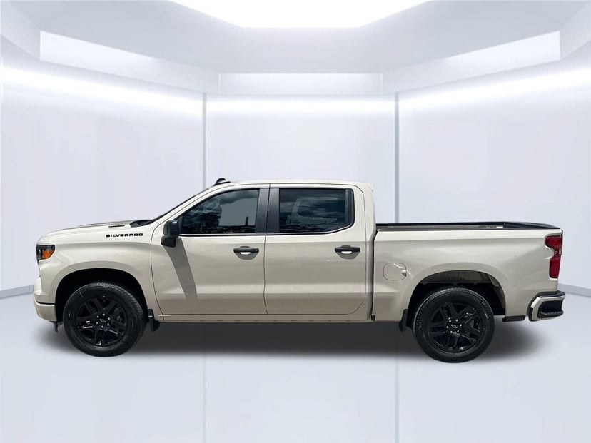2026 Chevrolet Silverado 1500 - Image 1