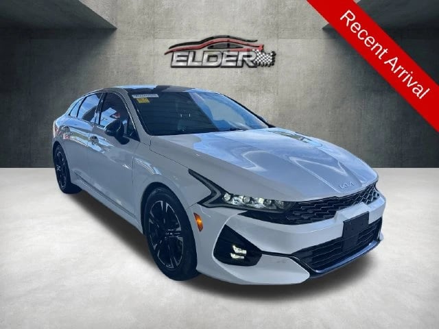 2022 Kia K5 - Image 1