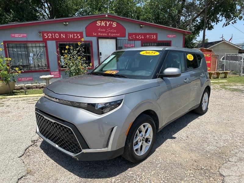 2025 Kia Soul - Image 1