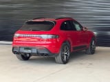 2026 Porsche Macan - Preview 9