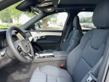 2026 Volvo XC90 - Preview 12