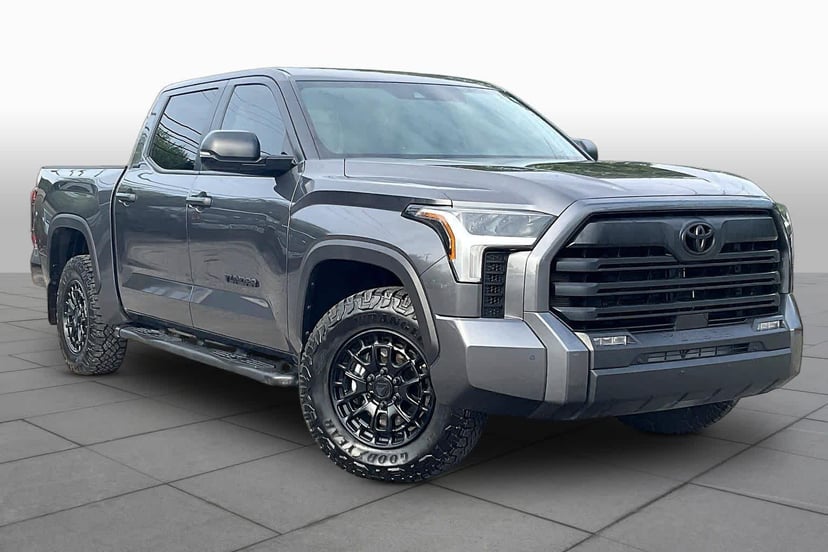 2025 Toyota Tundra - Image 1