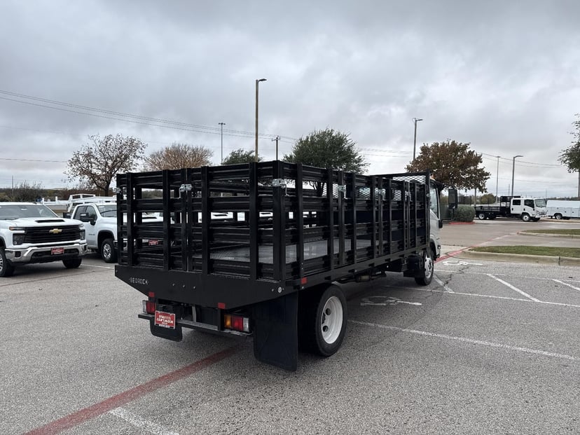 2025 Chevrolet Low Cab Forward - Image 3