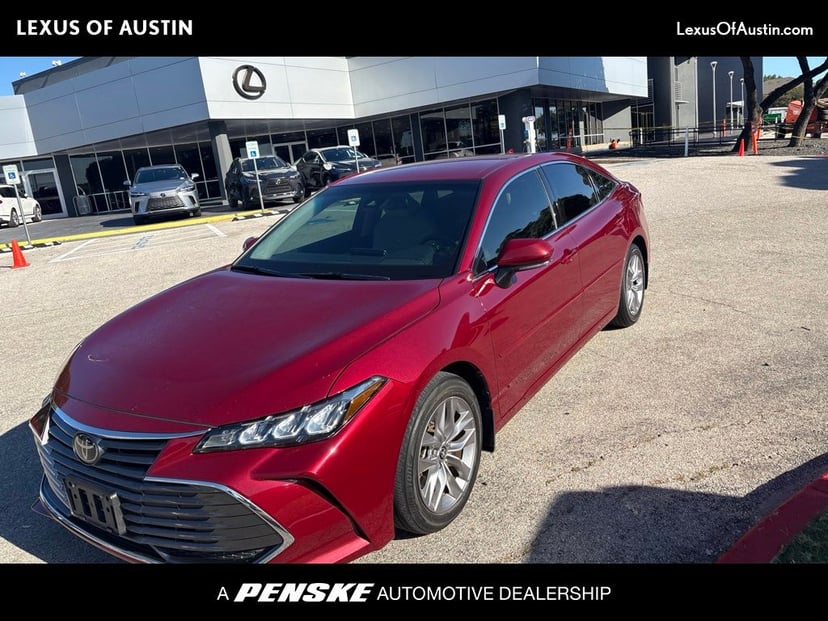 2021 Toyota Avalon - Image 1