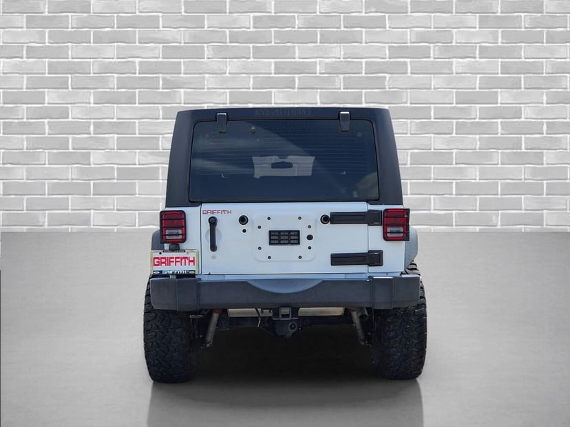 2015 Jeep Wrangler Unlimited - Image 3