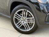 2025 Mercedes-Benz GLS - Preview 2