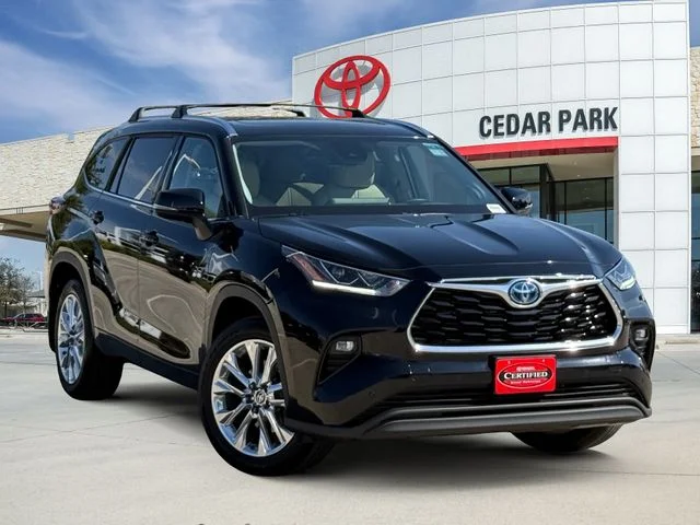 2024 Toyota Highlander - Image 1