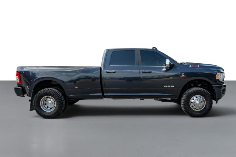 2022 Ram 3500 - Image 2