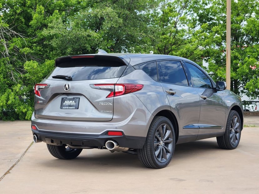 2026 Acura RDX - Image 3