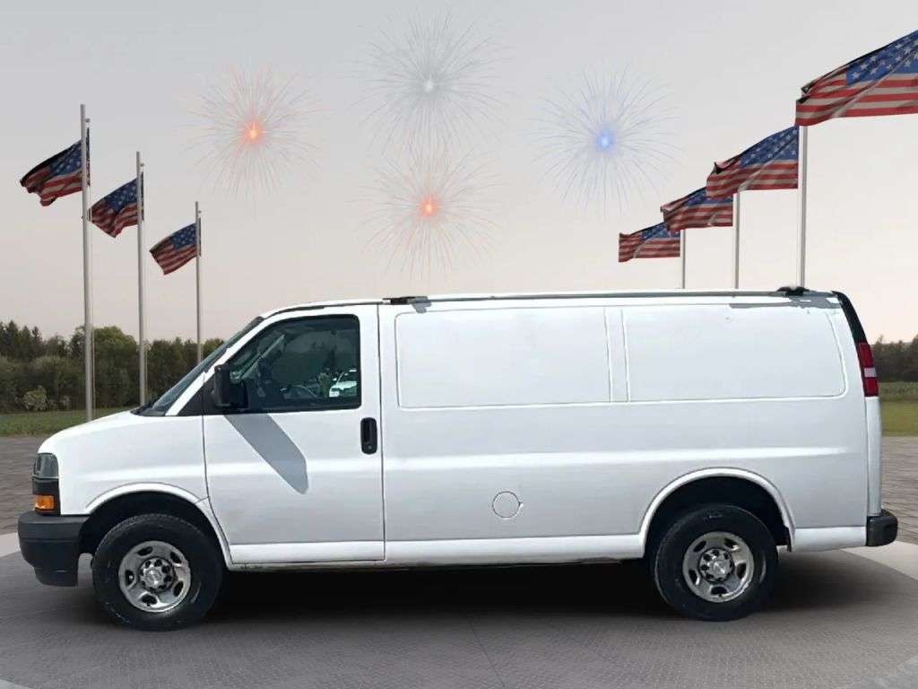 2021 Chevrolet Express - Image 3
